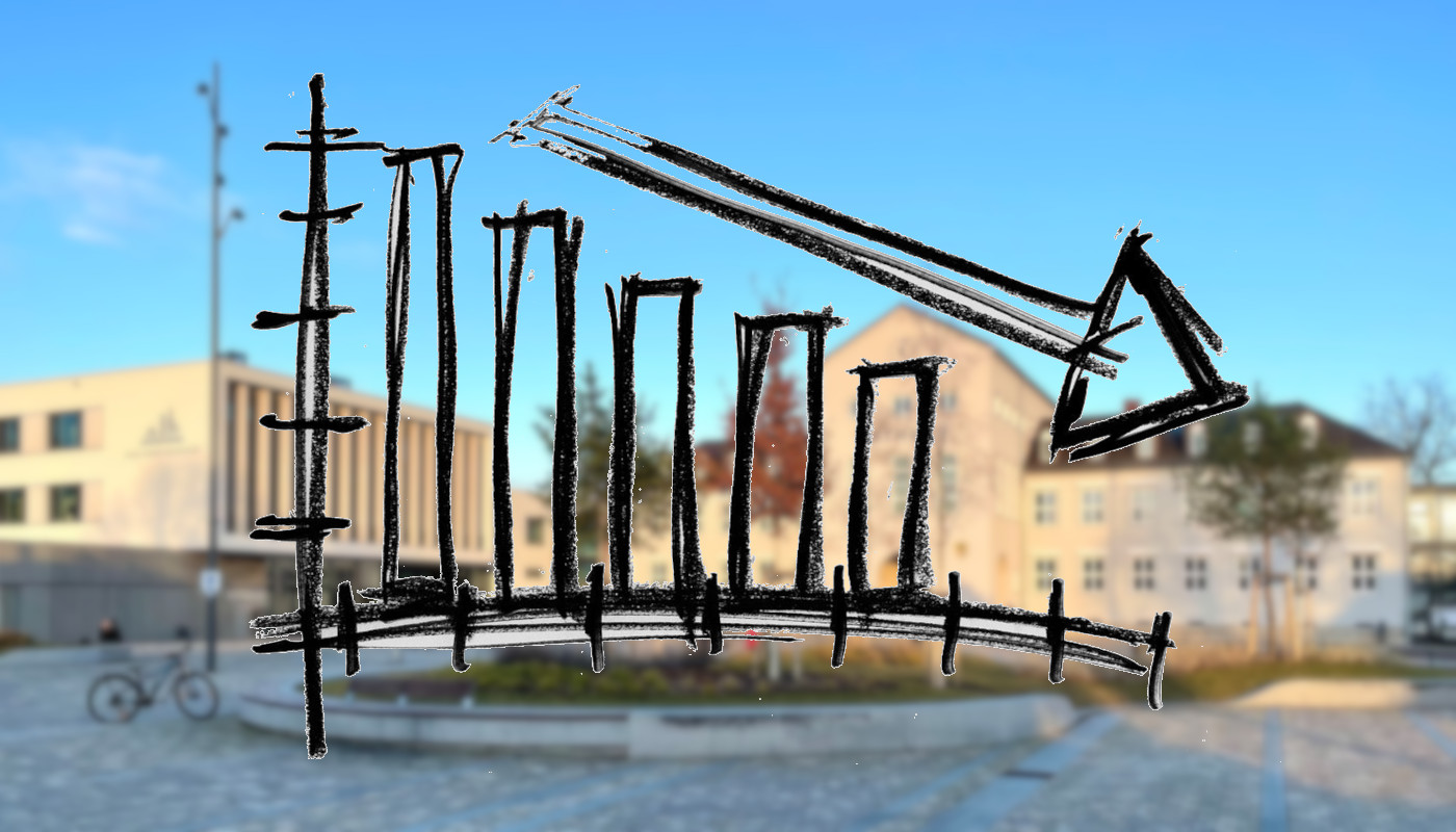 Ehrliche, solide Finanzpolitik dringend gesucht! Symbolbild Rathaus Hohen Neuendorf, überlagert mit einem Chart mit nach unten weisendem Pfeil - FDP Hohen Neuendorf