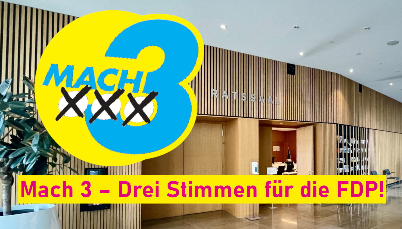 Kommunalwahl: Mach 3 – Drei Stimmen für die FDP! Ratssaal von Hohen Neuendorf, gelb-blauer Button, Spruchband: "Mach 3 – Drei Stimmen für die FDP!"