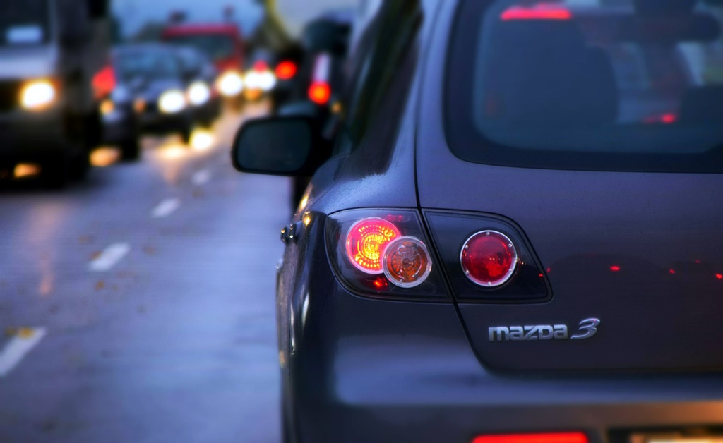 45 Presseartikel über die FDP Hohen Neuendorf entdecken 2 Stau - Symbolbild